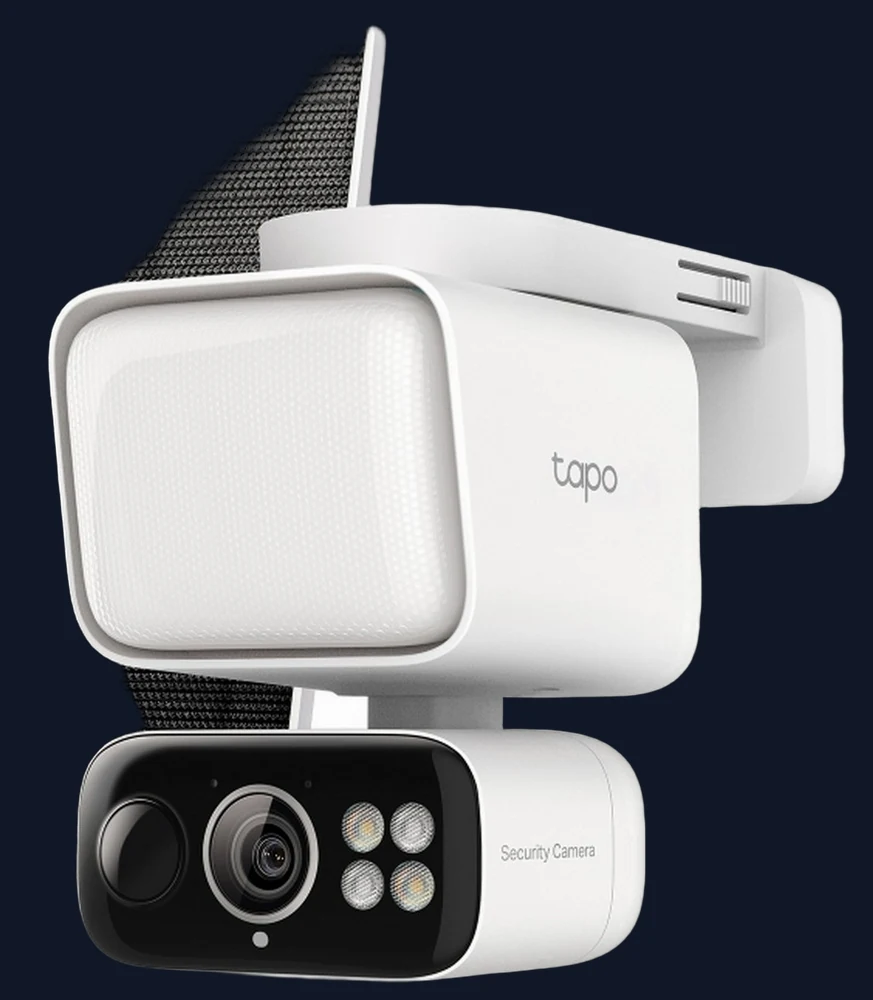 TP-Link Tapo TC50 2K Solar-Powered Floodlight Pan/Tilt Security Camera Kit
