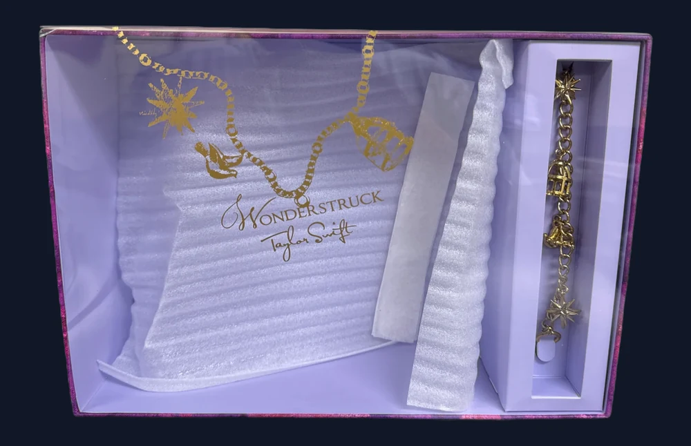 Taylor Swift Wonderstruck Charm Bracelet (W)